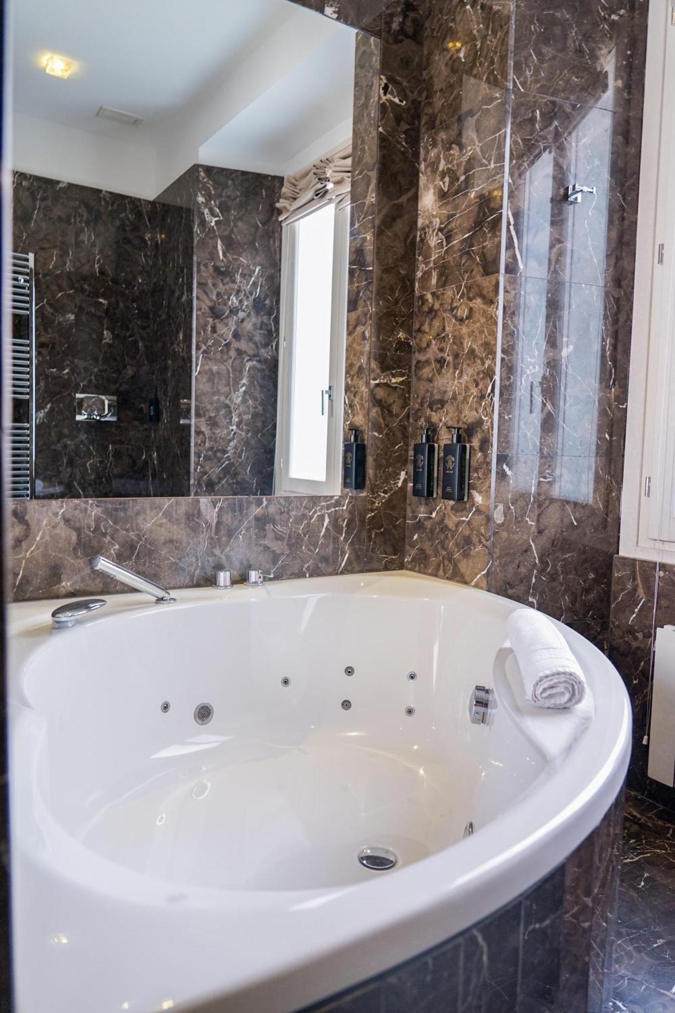 The Unique Hotel Milano Eksteriør bilde