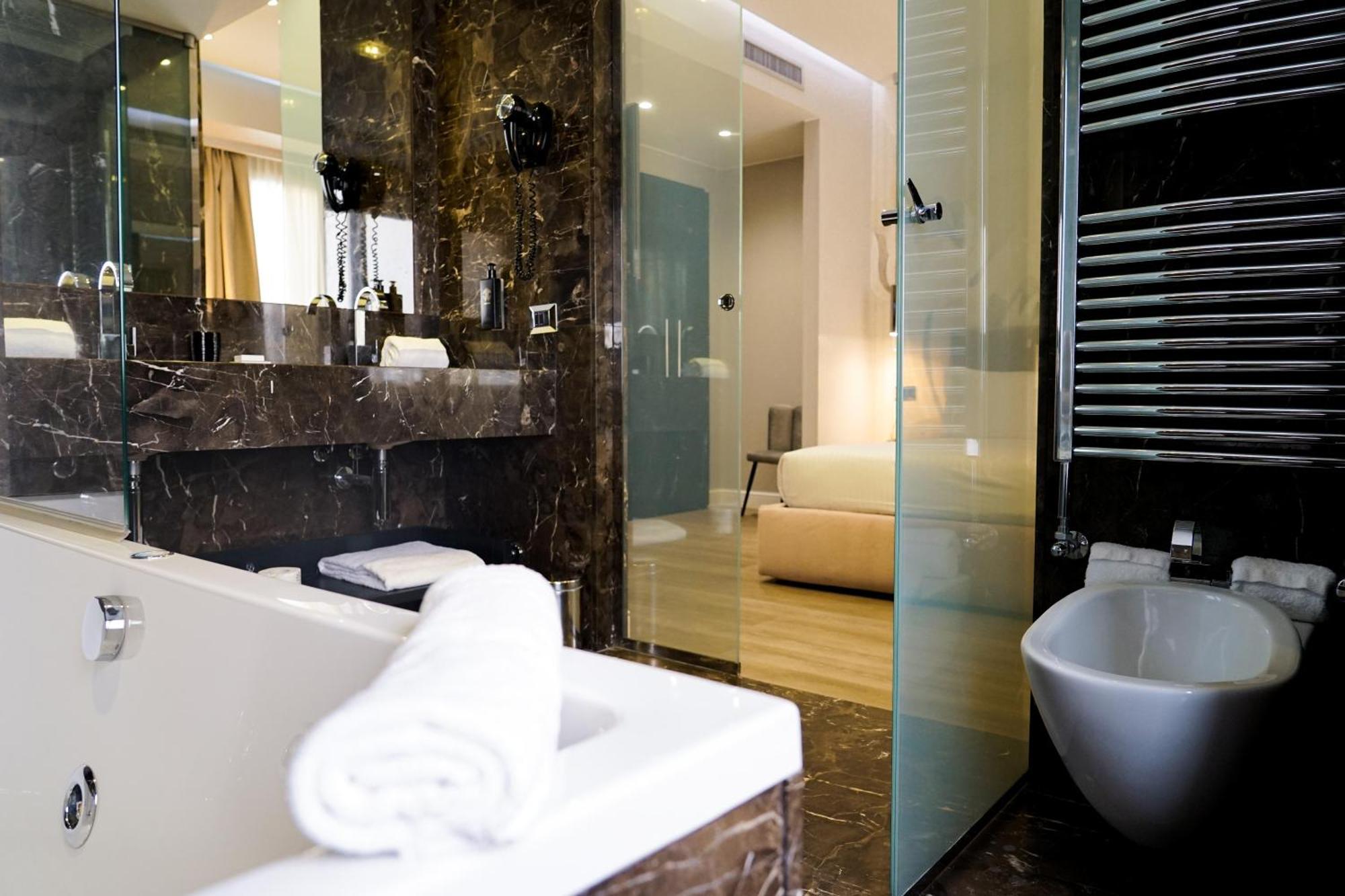 The Unique Hotel Milano Eksteriør bilde